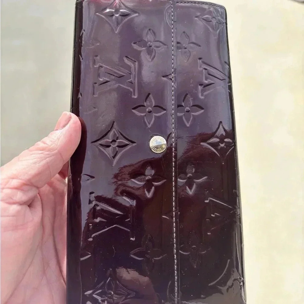 Louis Vuitton Vernis Sarah wallet- Full inclusion with dust bag, box & ribbon - Picture 2 of 14